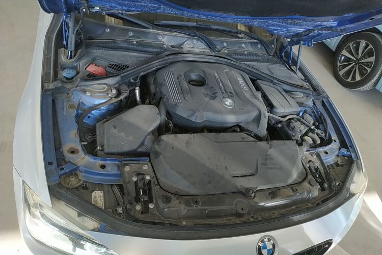 Used BMW 3 Series 2019 320Li M Sport Package Engine Bay