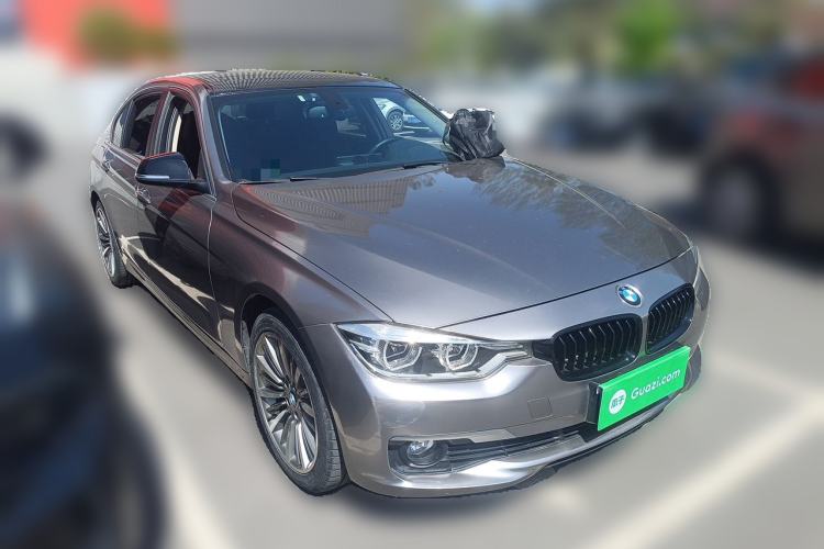 Used BMW 3 Series 2019 320Li xDrive Fashion Model Front Right 45 Deg