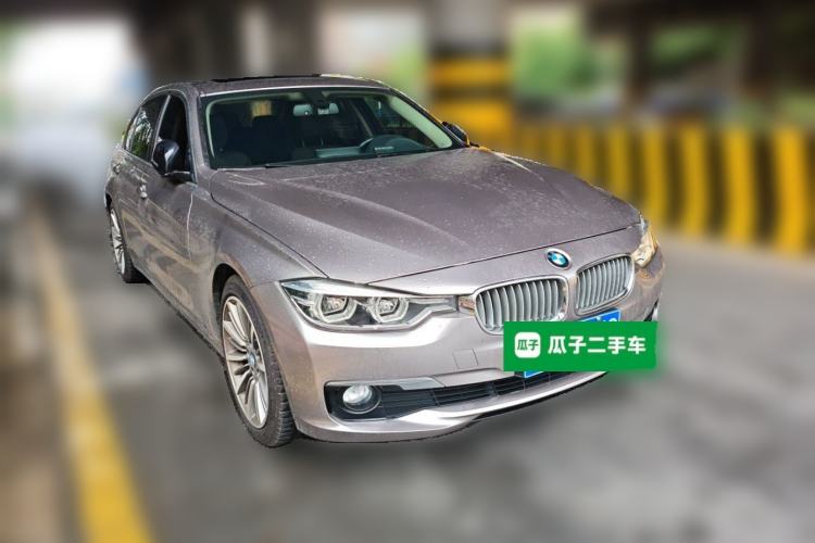 Used BMW 3 Series 2019 320Li Fashion Model Front Right 45 Deg
