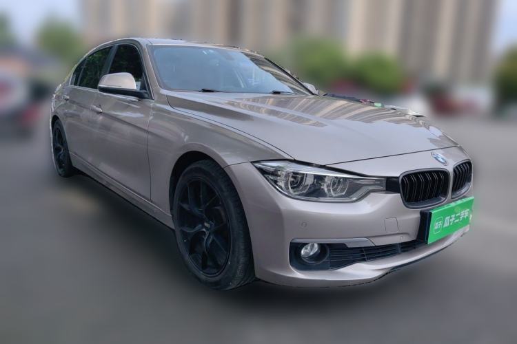 Used BMW 3 Series 2019 320Li Fashion Model Front Right 45 Deg