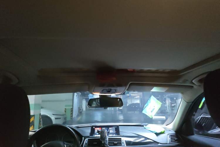Used BMW 3 Series 2019 320Li Fashion Model Headliner