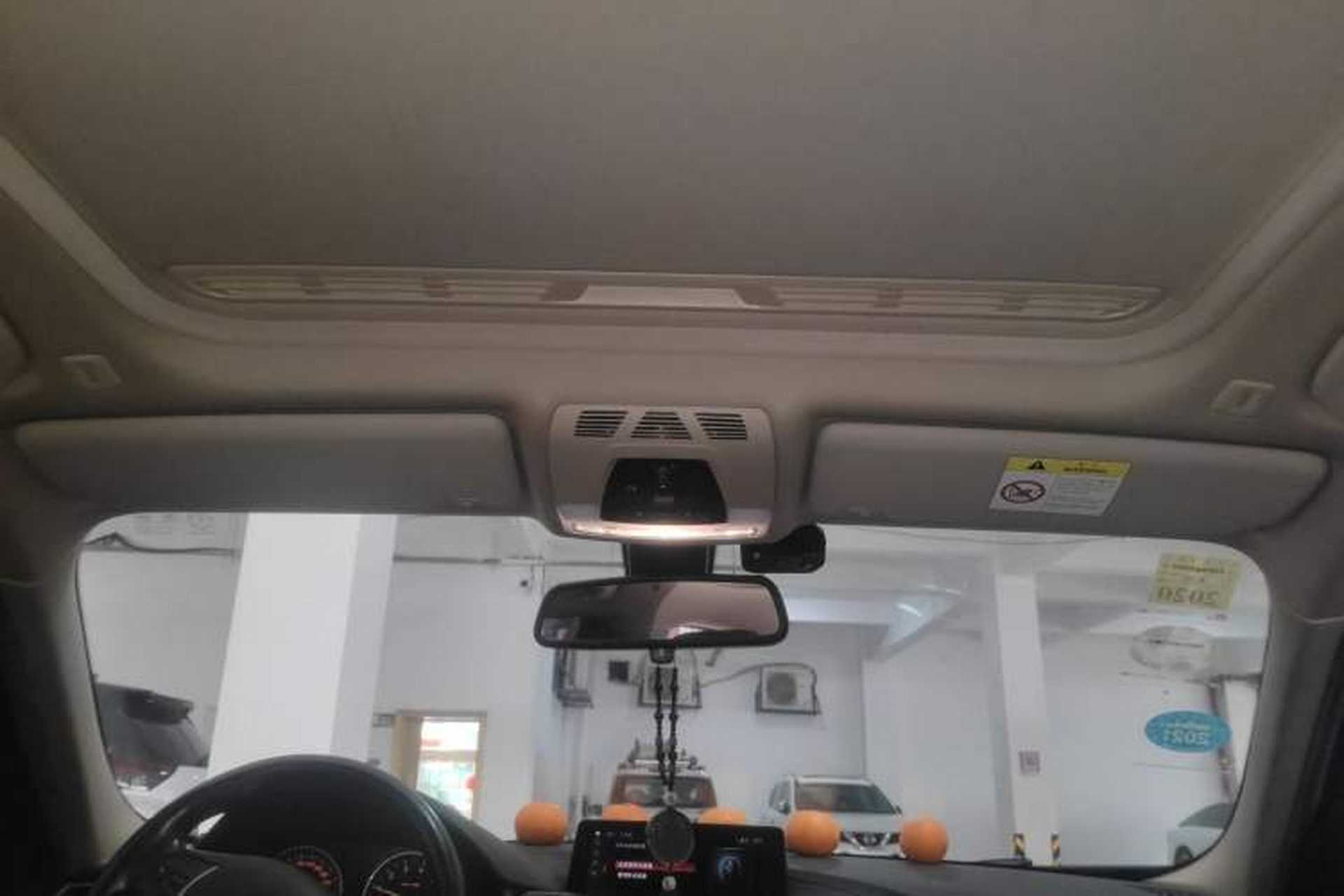 Used BMW 3 Series 2019 320Li Fashion Model Headliner