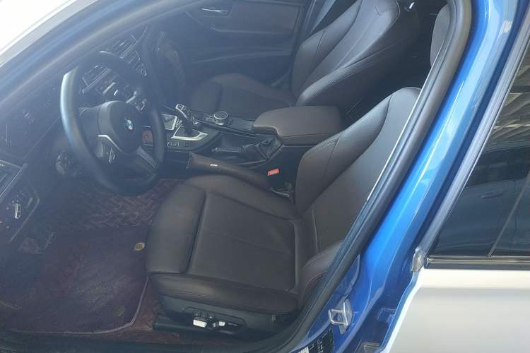 Used BMW 3 Series 2019 320Li M Sport Package Left Front Seat