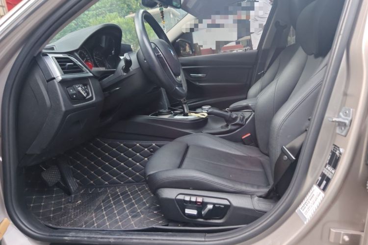 Used BMW 3 Series 2019 320Li Fashion Model Left Front Seat