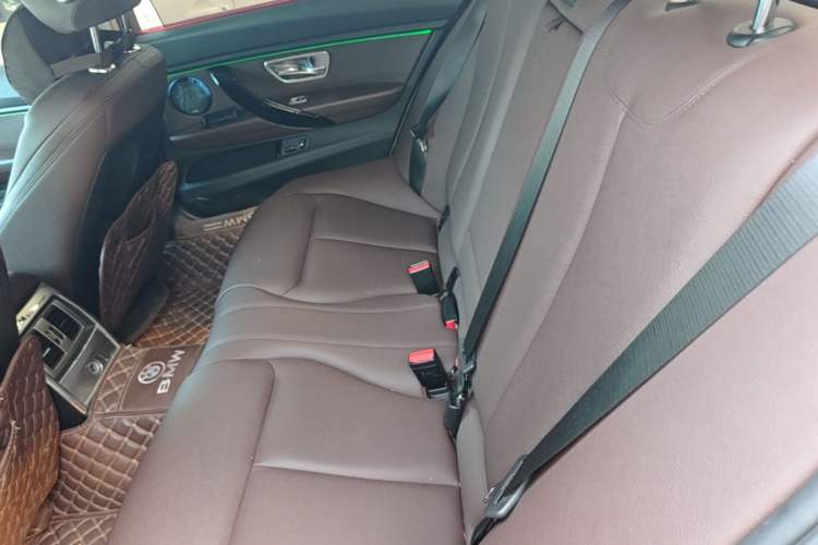 Used BMW 3 Series 2019 320Li Fashion Model Left Rear Seat