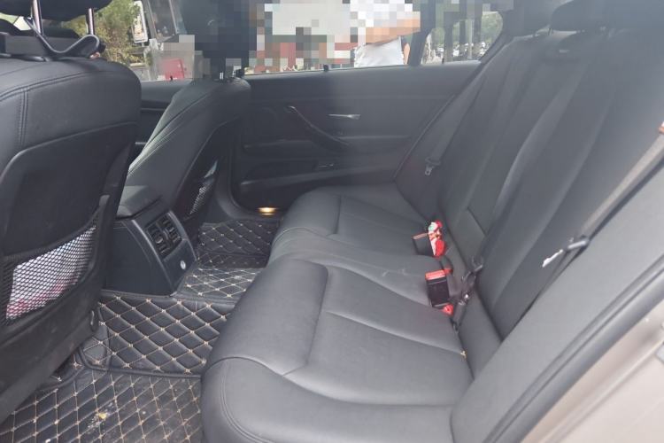 Used BMW 3 Series 2019 320Li Fashion Model Left Rear Seat