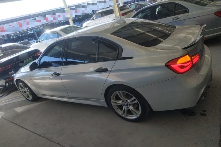 Used BMW 3 Series 2019 320Li M Sport Package Left Side
