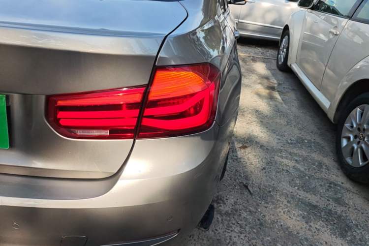 Used BMW 3 Series 2019 320Li Fashion Model Right Rear Taillight