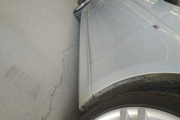Used BMW 3 Series 2019 320Li M Sport Package Right Side Sill
