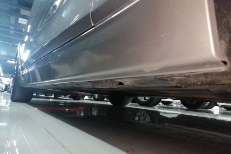 Used BMW 3 Series 2019 320Li xDrive Fashion Model Right Side Sill