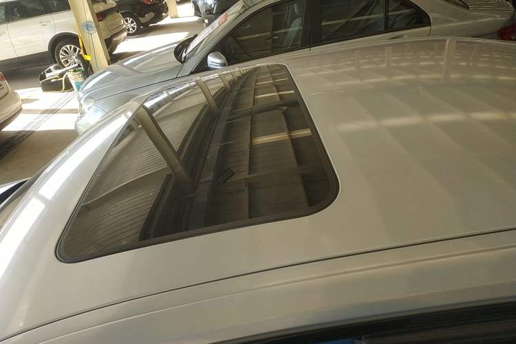 Used BMW 3 Series 2019 320Li M Sport Package Roof