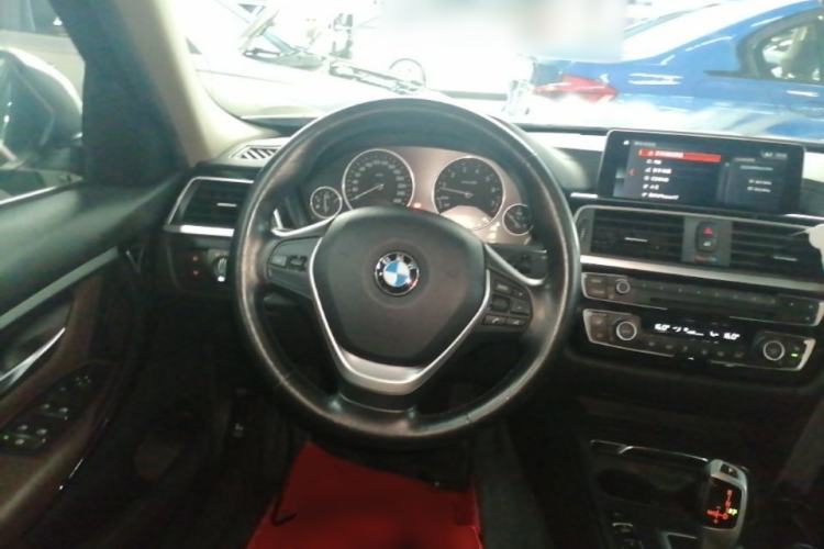 Used BMW 3 Series 2019 320Li xDrive Fashion Model Steering Wheel