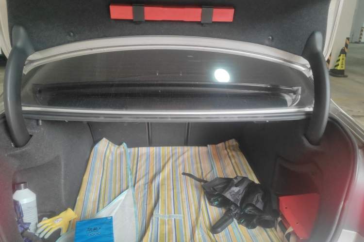 Used BMW 3 Series 2019 320Li Fashion Model Trunk