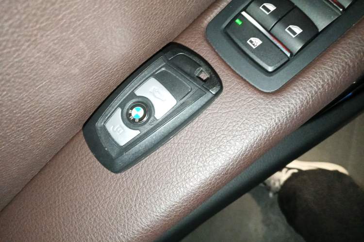 Used BMW 3 Series 2019 320Li Fashion Model Vehicle Key