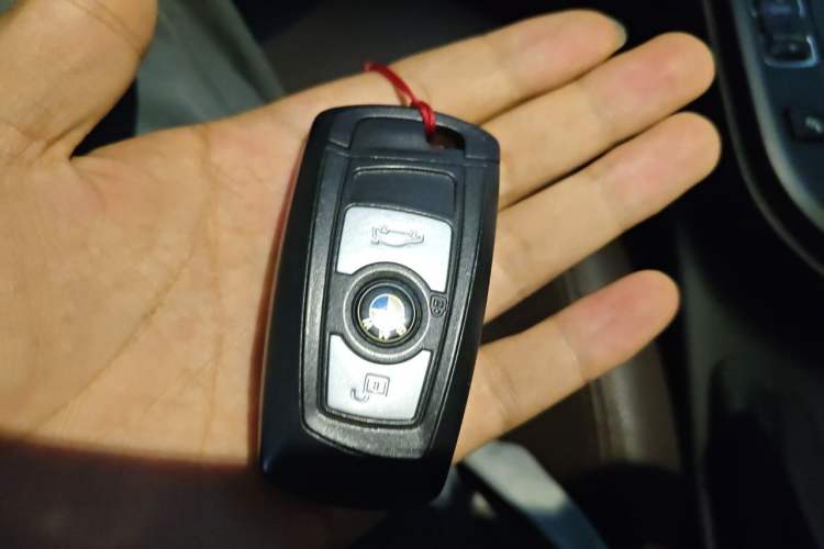 Used BMW 3 Series 2019 320Li Fashion Model Vehicle Key