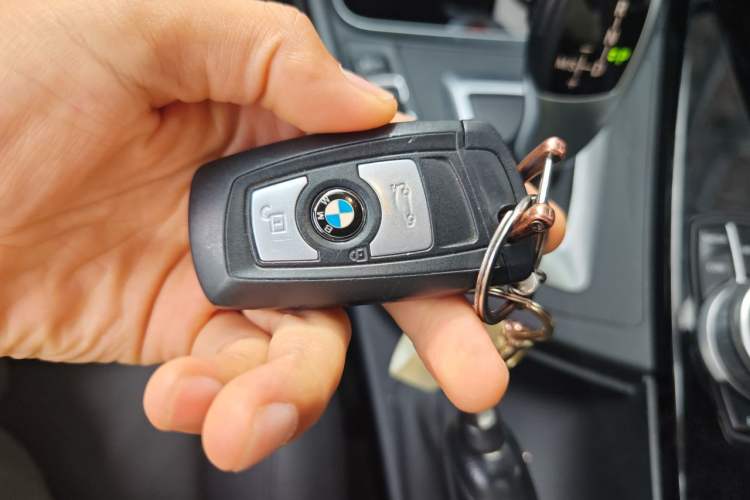 Used BMW 3 Series 2019 320Li Fashion Model Vehicle Key