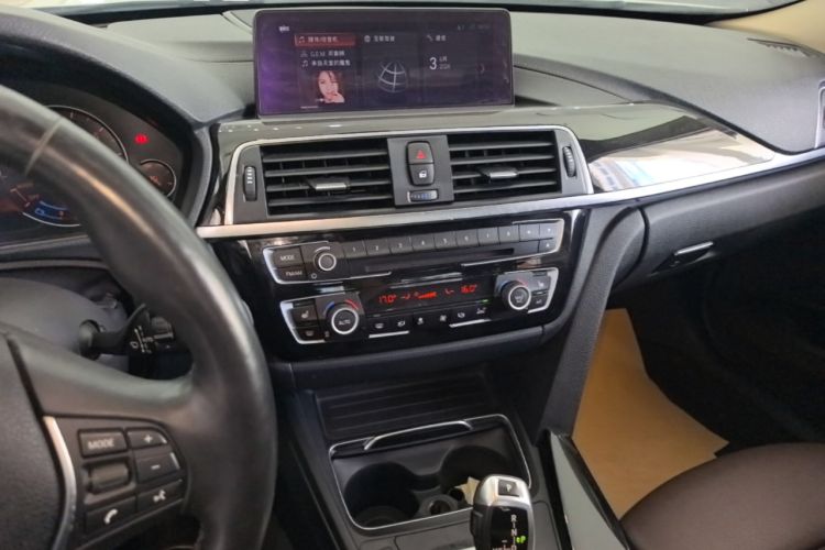 Used BMW 3 Series 2019 320Li Fashion Model Audio And AC Panel