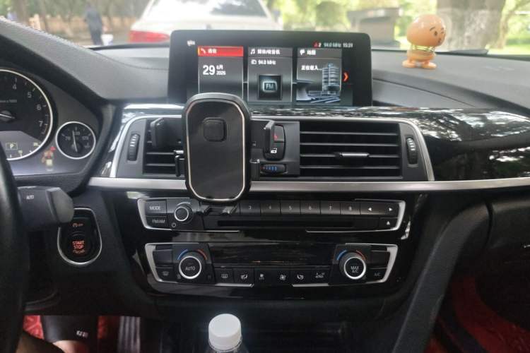 Used BMW 3 Series 2019 320Li Fashion Model Audio And AC Panel