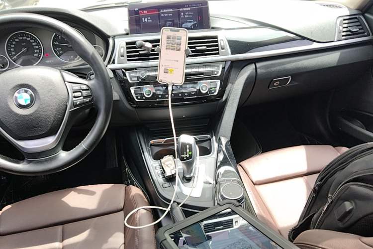 Used BMW 3 Series 2019 320Li Fashion Model Audio And AC Panel