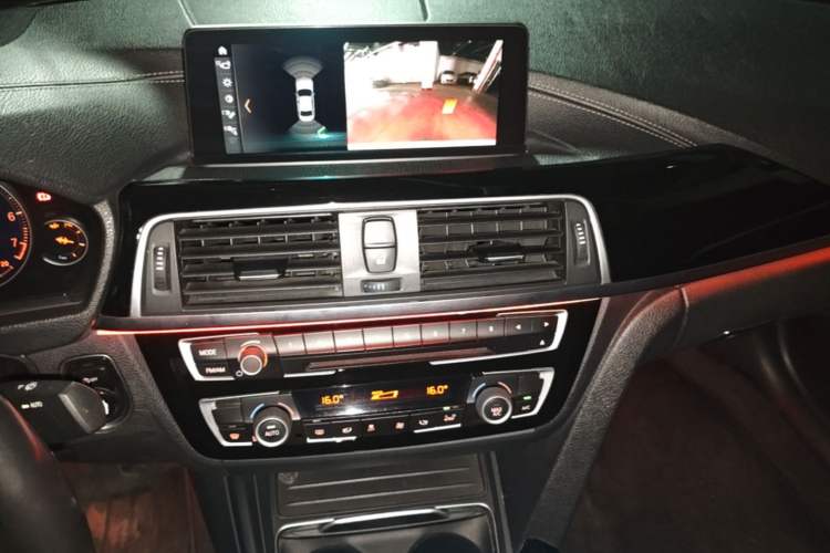 Used BMW 3 Series 2019 320Li Fashion Model Audio And AC Panel