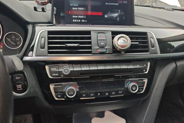 Used BMW 3 Series 2019 320Li Fashion Model Audio And AC Panel