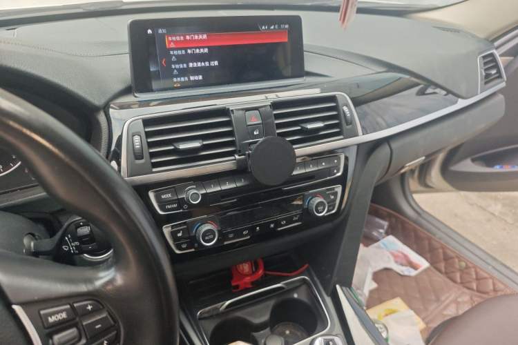 Used BMW 3 Series 2019 320Li Fashion Model Audio And AC Panel