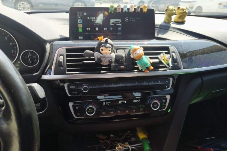 Used BMW 3 Series 2019 320Li Fashion Model Audio And AC Panel