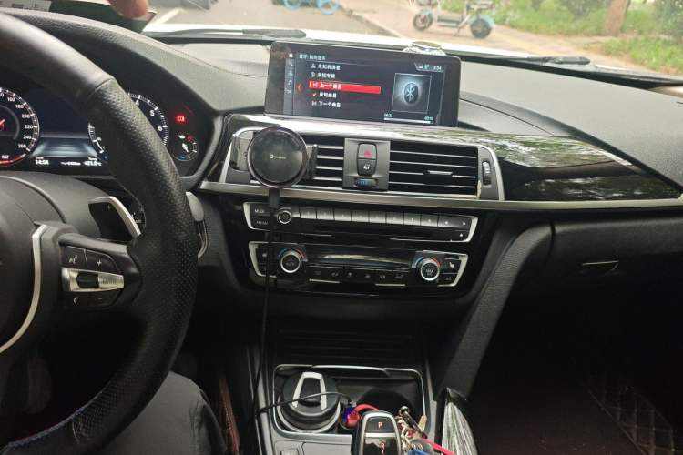 Used BMW 3 Series 2019 320Li M Sport Package Audio And AC Panel