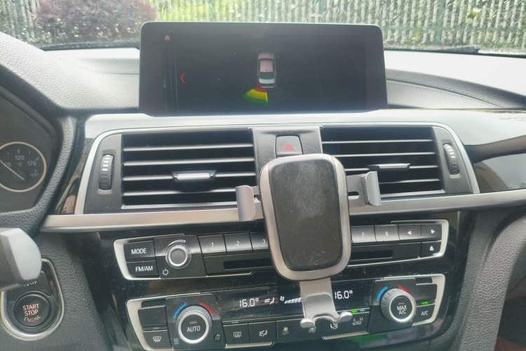 Used BMW 3 Series 2019 320Li Fashion Model Audio And AC Panel