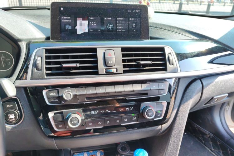 Used BMW 3 Series 2019 320Li Fashion Model Audio And AC Panel