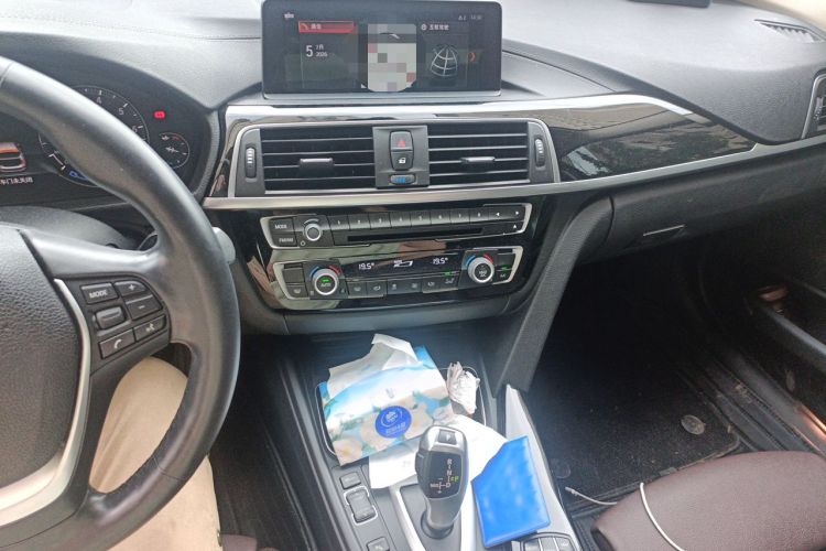Used BMW 3 Series 2019 320Li Fashion Model Audio And AC Panel