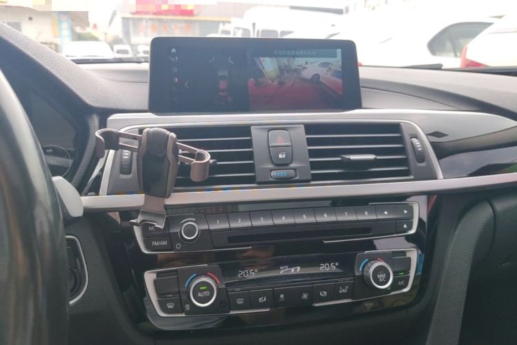 Used BMW 3 Series 2019 320Li M Sport Package Audio And AC Panel