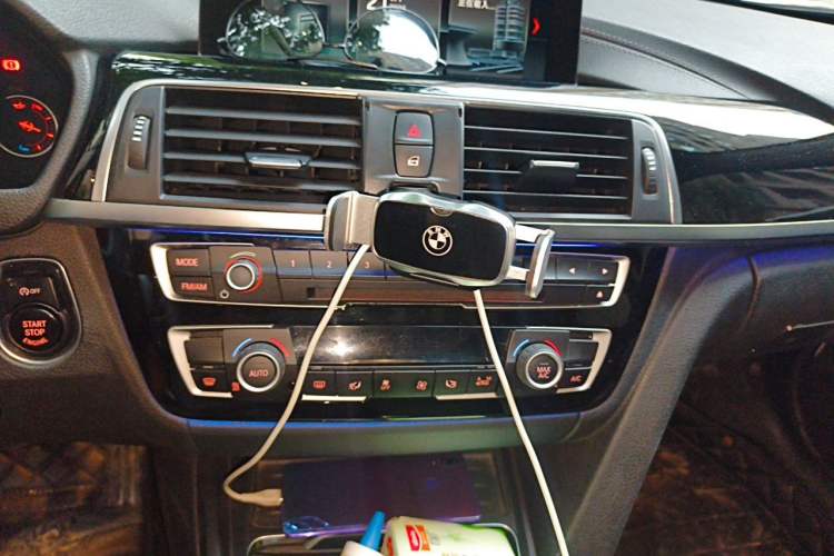 Used BMW 3 Series 2019 320Li M Sport Package Audio And AC Panel