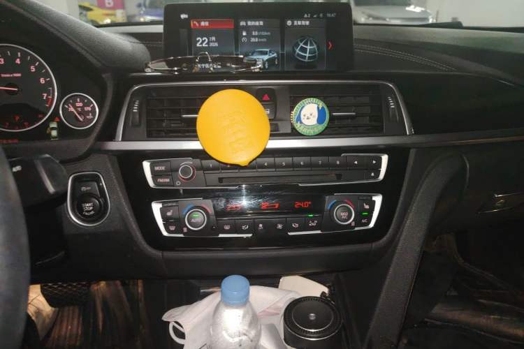 Used BMW 3 Series 2019 320Li xDrive Fashion Model Audio And AC Panel