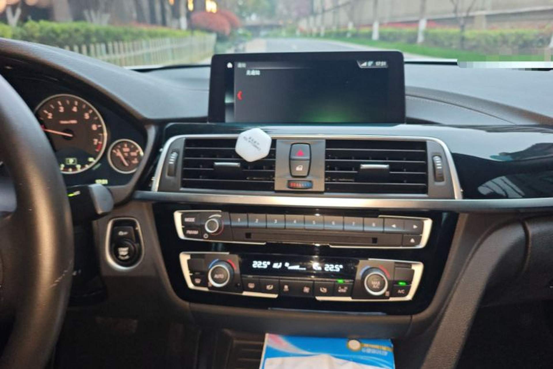 Used BMW 3 Series 2019 320Li Fashion Model Audio And AC Panel