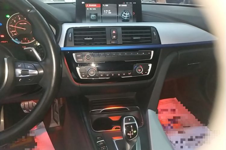 Used BMW 3 Series 2019 320i M Sport Package Audio And AC Panel