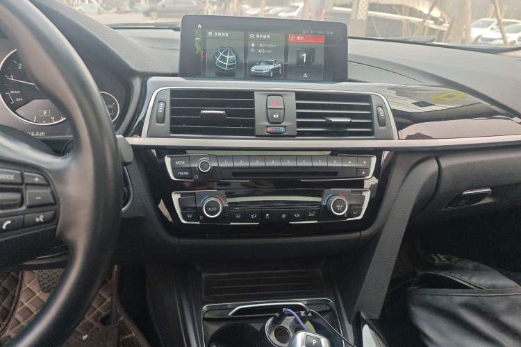 Used BMW 3 Series 2019 320Li Fashion Model Audio And AC Panel