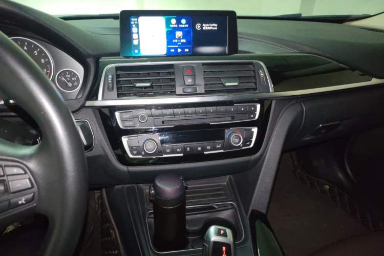 Used BMW 3 Series 2019 320Li Fashion Model Audio And AC Panel