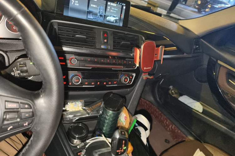 Used BMW 3 Series 2019 320Li xDrive Fashion Model Audio And AC Panel