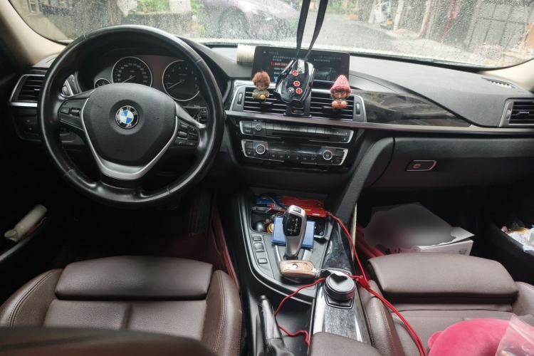 Used BMW 3 Series 2019 320Li Fashion Model Center Console