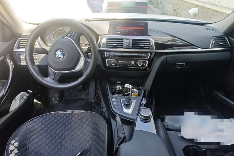 Used BMW 3 Series 2019 320Li Fashion Model Center Console