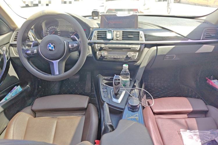 Used BMW 3 Series 2019 320Li M Sport Package Center Console