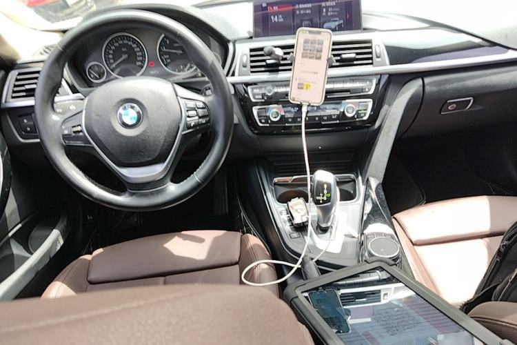 Used BMW 3 Series 2019 320Li Fashion Model Center Console