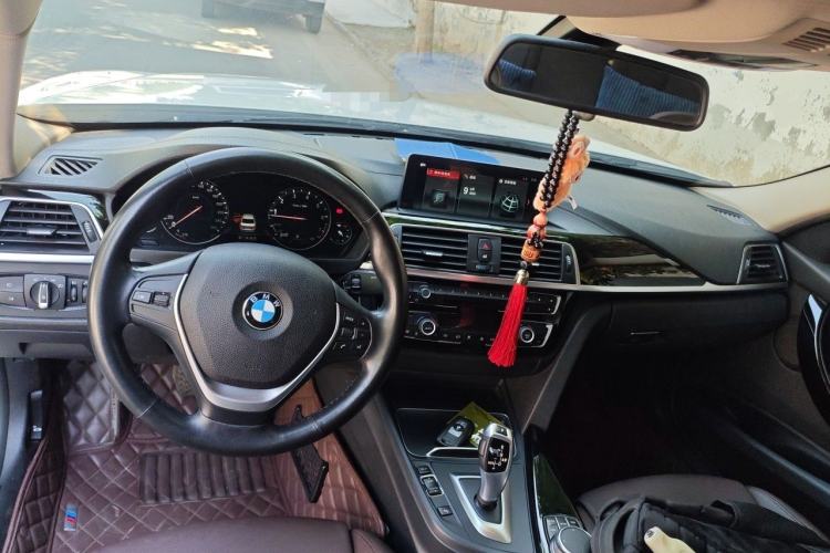Used BMW 3 Series 2019 320Li Fashion Model Center Console