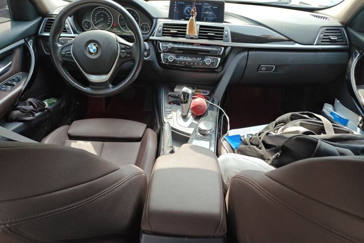 Used BMW 3 Series 2019 320Li Fashion Model Center Console