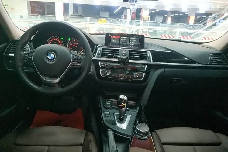 Used BMW 3 Series 2019 320Li Fashion Model Center Console