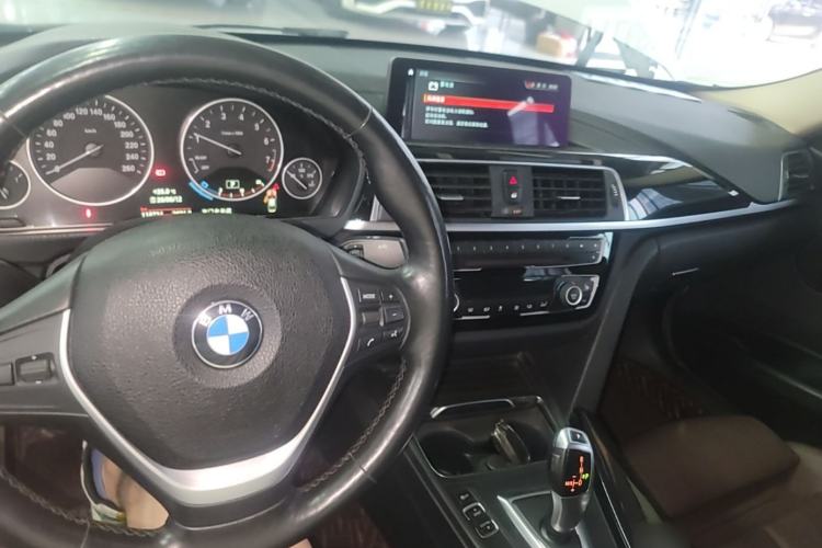 Used BMW 3 Series 2019 320Li Fashion Model Center Console
