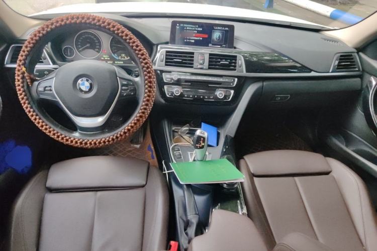 Used BMW 3 Series 2019 320Li Fashion Model Center Console