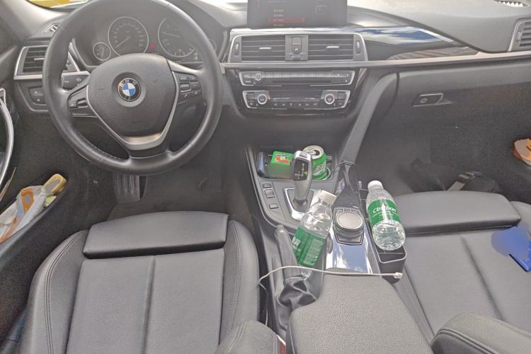 Used BMW 3 Series 2019 320Li Fashion Model Center Console