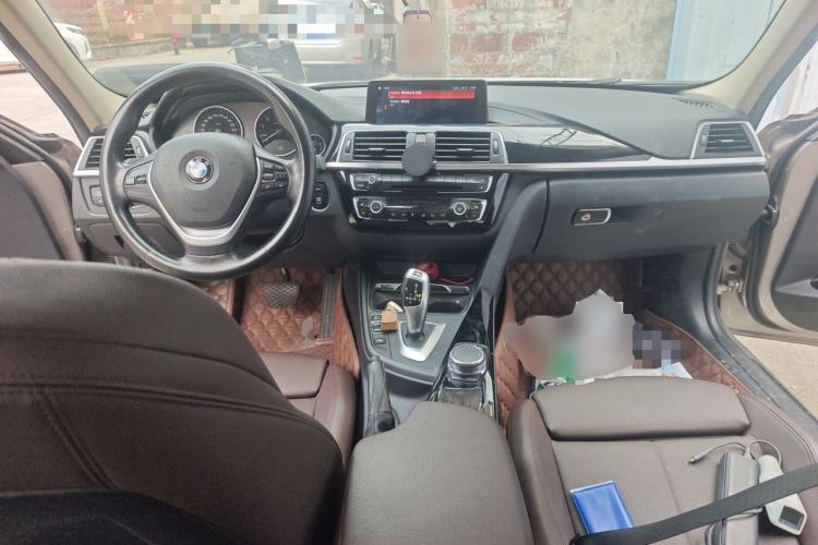 Used BMW 3 Series 2019 320Li Fashion Model Center Console